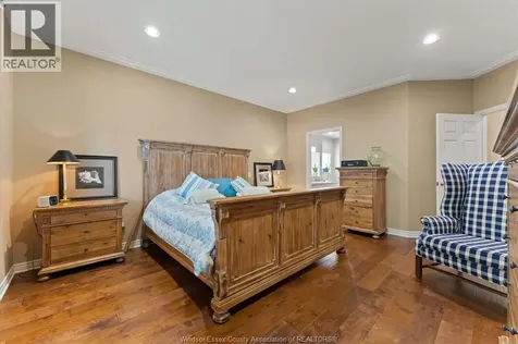 24 Sandy Lake Leamington ON N8H 5J3