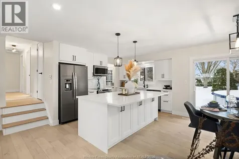 4385 Huron Church Line Road Lasalle ON N8H 1H3