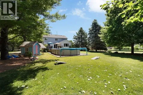1675 Division Road North Kingsville ON N9Y 2H1