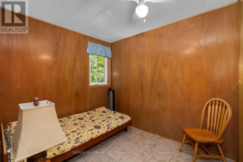 16 Susan Court Tiny ON L0L 2J0