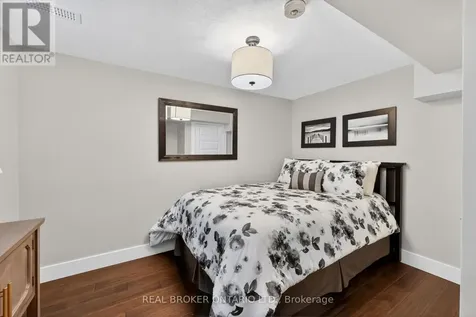 608 Moberley Avenue Orillia ON L3V 6R6