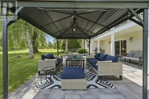 21324 Mccowan Road East Gwillimbury ON L0G 1M0