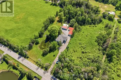 21324 Mccowan Road East Gwillimbury ON L0G 1M0