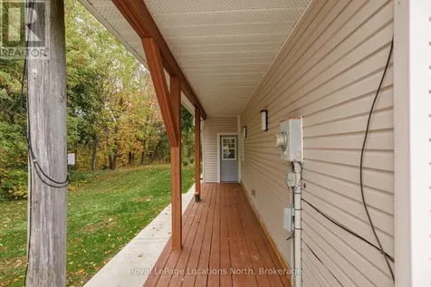 213 Marsh Street Blue Mountains ON N0H 1J0