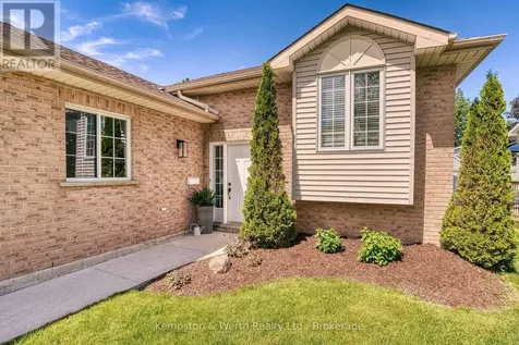 745 Lavery Street North Perth (listowel) ON N4W 3T4