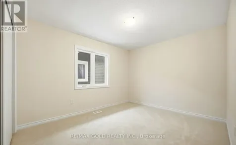 139 Mcgill Avenue Erin ON N0B 1T0