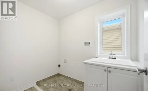 139 Mcgill Avenue Erin ON N0B 1T0