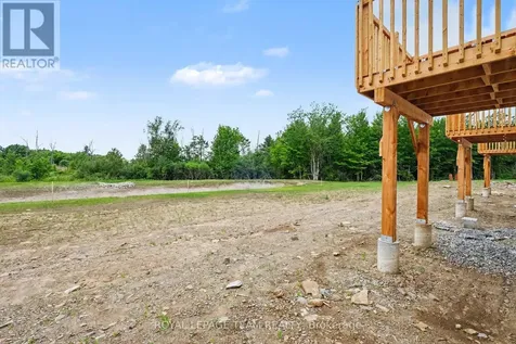 68 Doctor Agnes Craine Drive Smiths Falls ON K7A 0B8
