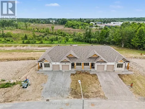 68 Doctor Agnes Craine Drive Smiths Falls ON K7A 0B8