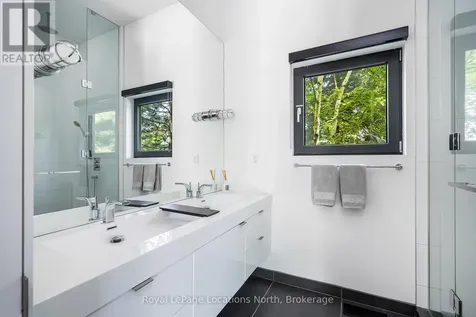 120 Craigleith Road Blue Mountains ON L9Y 0S3