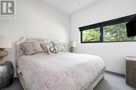 120 Craigleith Road Blue Mountains ON L9Y 0S3
