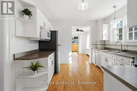 238 Victoria Avenue Belleville (belleville Ward) ON K8N 2C5