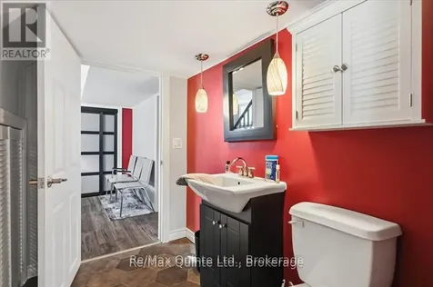 238 Victoria Avenue Belleville (belleville Ward) ON K8N 2C5