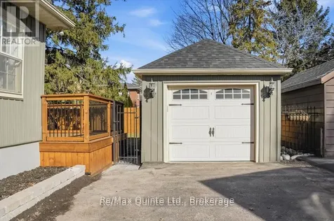 238 Victoria Avenue Belleville (belleville Ward) ON K8N 2C5
