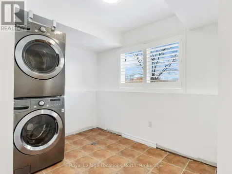50 Joseph Trail Collingwood ON L9Y 0J3