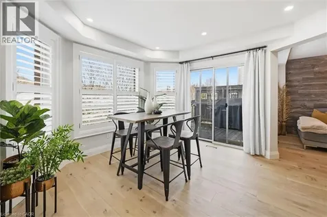 17 Fenwick Place Waterdown ON L0R 2H5