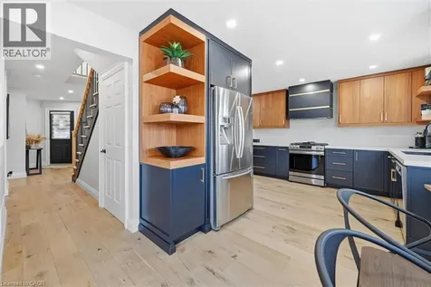 17 Fenwick Place Waterdown ON L0R 2H5