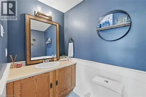 17 Fenwick Place Waterdown ON L0R 2H5