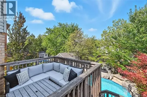 17 Fenwick Place Waterdown ON L0R 2H5