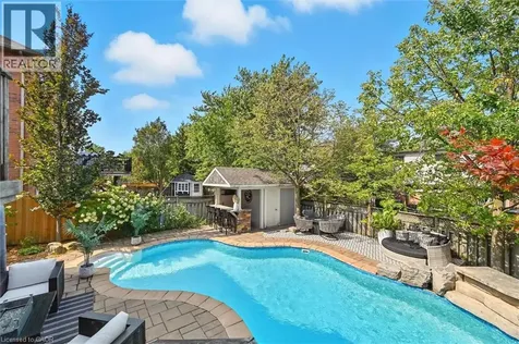 17 Fenwick Place Waterdown ON L0R 2H5