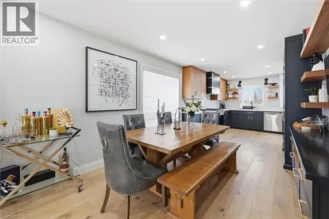 17 Fenwick Place Waterdown ON L0R 2H5