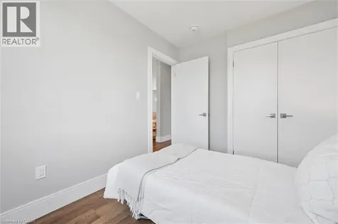 54 Bridge Street West Kitchener ON N2K 0G4