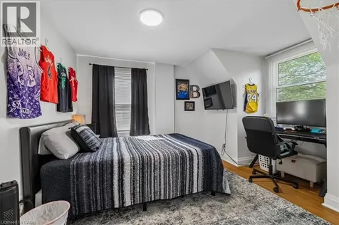 80 Maclennan Avenue Hamilton ON L8V 1X6