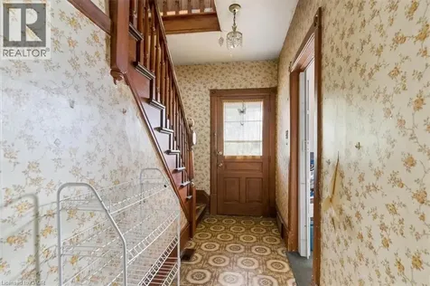 427 Duke Street West Kitchener ON N2H 3Y6