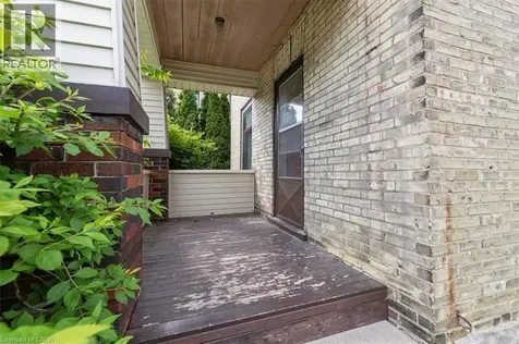427 Duke Street West Kitchener ON N2H 3Y6