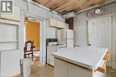427 Duke Street West Kitchener ON N2H 3Y6