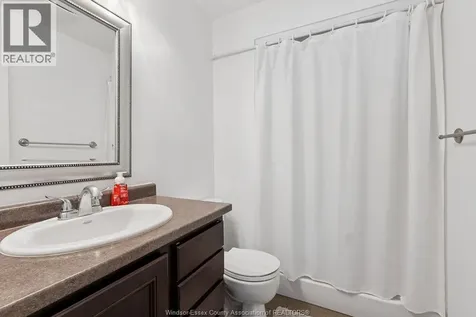 1162 Banwell Road Windsor ON N8P 1J2