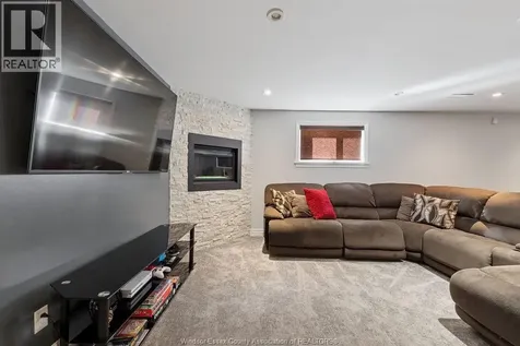 1162 Banwell Road Windsor ON N8P 1J2