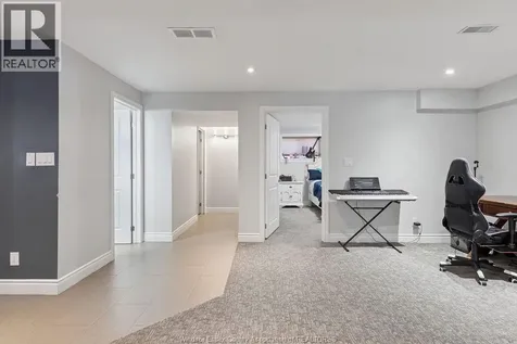 1162 Banwell Road Windsor ON N8P 1J2