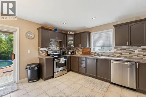1162 Banwell Road Windsor ON N8P 1J2