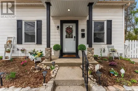 132 Waterloo Street North Cambridge ON N3H 1M8