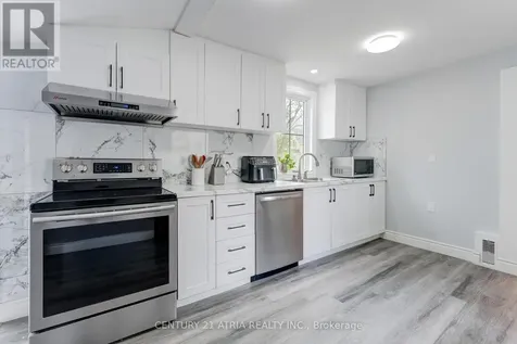 132 Waterloo Street North Cambridge ON N3H 1M8
