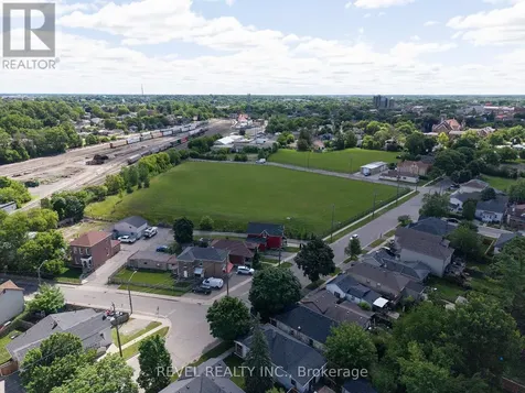 150 Pearl Street Brantford ON N3T 3P4