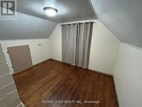 1315 Partington Avenue Windsor ON N9B 2P5