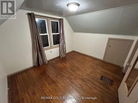 1315 Partington Avenue Windsor ON N9B 2P5