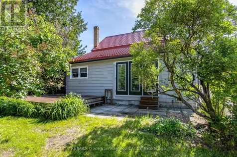 178 Church Street Penetanguishene ON L9M 1E6
