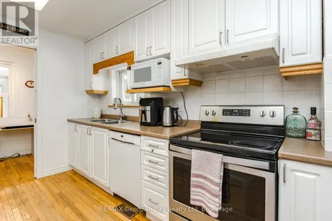 178 Church Street Penetanguishene ON L9M 1E6