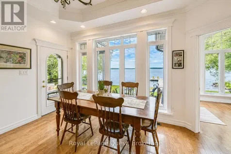 199 Victoria Crescent Orillia ON L3V 0J5
