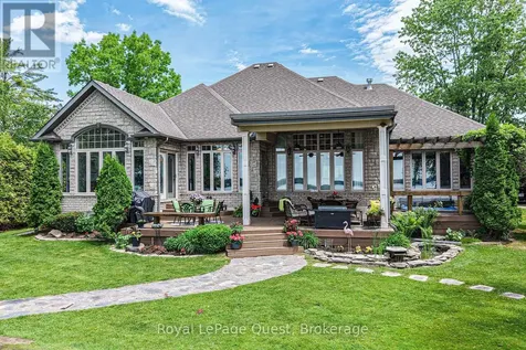 199 Victoria Crescent Orillia ON L3V 0J5