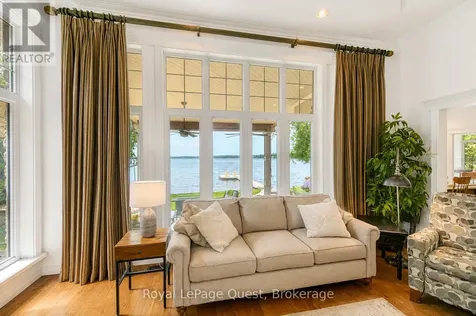 199 Victoria Crescent Orillia ON L3V 0J5
