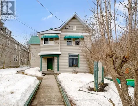 12 Gibson Street Parry Sound ON P2A 1W7
