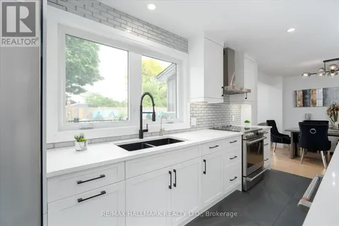 119 Charlotte Place Kitchener ON N2B 2K4