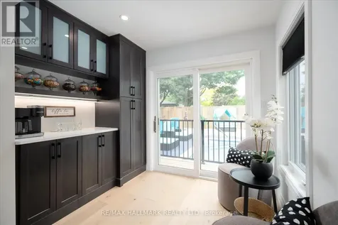 119 Charlotte Place Kitchener ON N2B 2K4