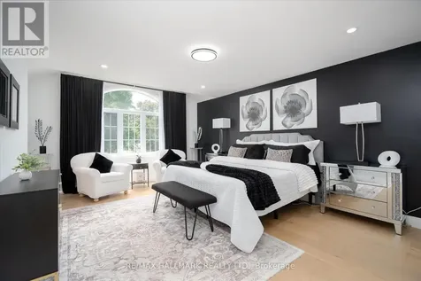 119 Charlotte Place Kitchener ON N2B 2K4