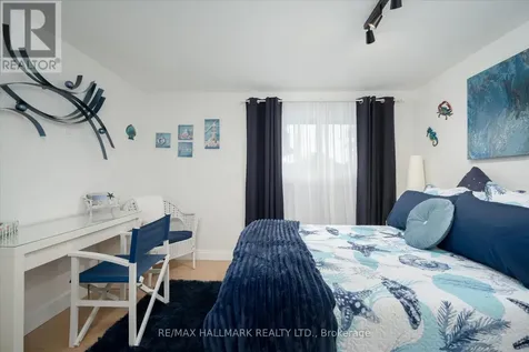 119 Charlotte Place Kitchener ON N2B 2K4