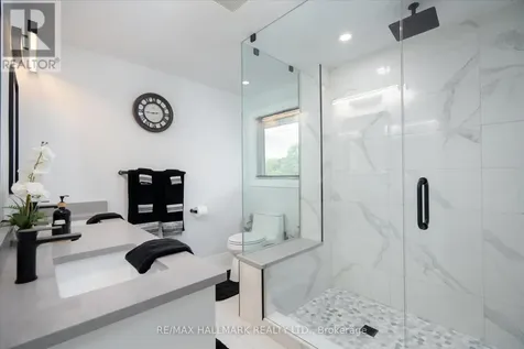 119 Charlotte Place Kitchener ON N2B 2K4